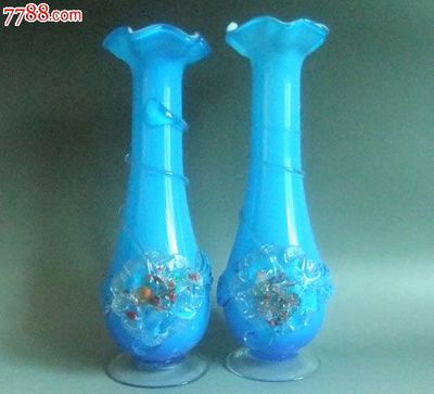上海/七上年代/懷舊時光/精品收藏/藍色玻璃花瓶一對-價格:280元-se27563881-玻璃器皿-零售-中國收藏熱線